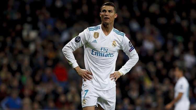 <p><strong>Bug&uuml;ne dek futbol d&uuml;nyasının dev kul&uuml;plerinde unutulmaz başarılara imza atan d&uuml;nyaca &uuml;nl&uuml; futbol yıldızı Cristiano Ronaldo, yalnızca sportif başarılarıyla değil, kazancıyla da g&uuml;ndem olmaya devam ediyor.</strong></p>
