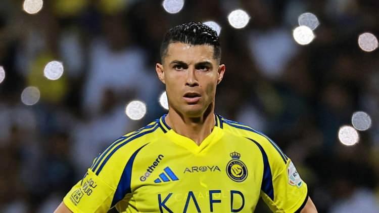 <p><strong>Gol başına 110 bin, asist başına 55 bin dolar, Altın Ayakkabı &ouml;d&uuml;l&uuml; kazanması halinde 5.5 milyon dolar, Lig şampiyonluğu kazanılması halinde 11 milyon dolar bonus, Asya Şampiyonlar Ligi'ni kazanması halinde 9 milyon dolarlık bonus,</strong></p>
