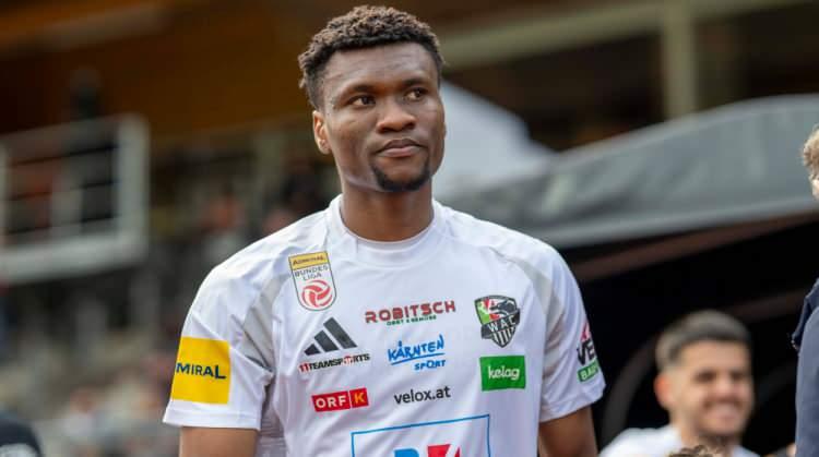 <p>Trabzonspor'un stoperde &ouml;ncelikli hedef Nwaiwu&hellip; Wolfsberger forması giyen 22 yaşındaki Nijeryalı stoperi Fatih Tekke &ccedil;ok istiyor. Avusturya kul&uuml;b&uuml;n&uuml;n 10 milyon Euro civarında bonservis beklentisi var.&nbsp;<br />
<br />
(FANATİK)</p>
