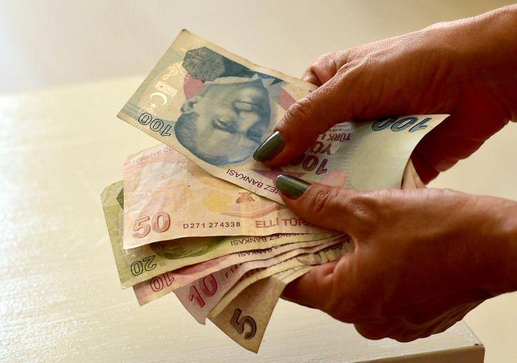 <p><span style="color:#B22222"><strong>Profes&ouml;r &ndash; 1/4</strong></span></p>

<p><br />
<strong>111.348,00 TL </strong></p>

<p>&rarr; 132.325,96 TL</p>

<p>&rarr; 133.325,96 TL</p>
