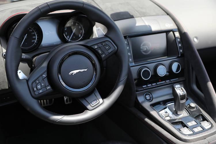 <p>Otomatik şanzımanlar s&uuml;r&uuml;ş konforu ve kullanım kolaylığı sunarken, bazı teknik sorunlar nedeniyle ara&ccedil; sahipleri i&ccedil;in ciddi maliyetler doğurabiliyor.&nbsp;</p>
