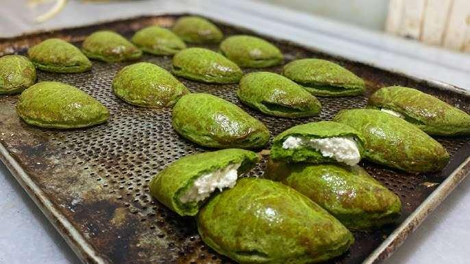 <p><a href="https://www.yasemin.com/yemek/haber/3046506-hem-goze-hem-damaga-hitap-eden-ispanakli-labneli-pogaca-tarifi"><strong><span style="color:#B22222">4-&nbsp;ISPANAKLI LABNELİ POĞA&Ccedil;A</span></strong></a></p>

<p>&nbsp;</p>
