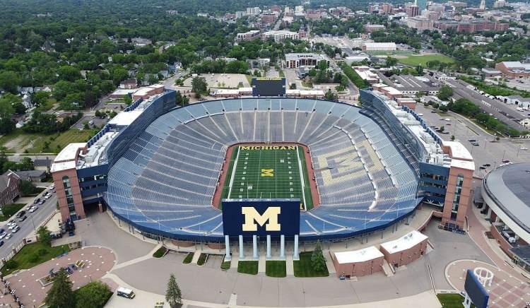 <p><span style="color:inherit"><span style="color:rgb(178, 34, 34)"><strong>3)&nbsp;&nbsp;</strong>MICHIGAN&nbsp;<strong>STADIUM</strong></span><strong>&nbsp; |&nbsp; ABD</strong></span></p>

<p>&nbsp;</p>
