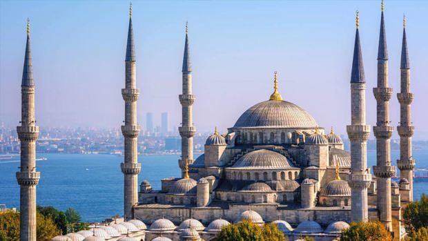 <p><strong>İSTANBUL'DA KA&Ccedil; KONUT YAPILACAK?</strong></p>

<p>&nbsp;</p>

<p>En fazla konut 100 bin adetle İstanbul&rsquo;da yer alacak.</p>
