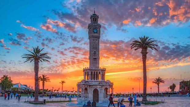 <p><strong>TOKİ İZMİR'DE KA&Ccedil; KONUT YAPACAK?</strong></p>

<p>&nbsp;</p>

<p>İzmir&rsquo;de ise 21 bin 20 konut yapılacak.</p>
