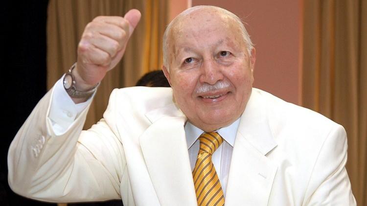 <p><span style="color:#B22222"><strong>NECMETTİN ERBAKAN:</strong></span></p>

<p><strong>"Hoca", "M&uuml;cahit"</strong></p>

<p>&nbsp;</p>

