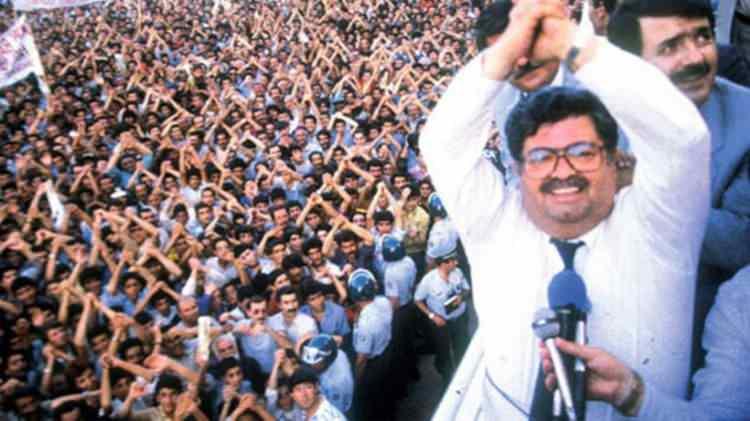 <p><span style="color:#B22222"><strong>TURGUT &Ouml;ZAL&nbsp;</strong></span><br />
<br />
<strong>ANAP SELAMI&nbsp;</strong></p>
