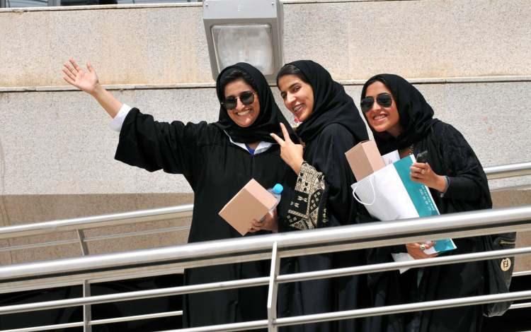 <p><span style="color:rgb(178, 34, 34)">DİKKAT &Ccedil;EKİCİ ARTIŞ</span></p>

<p>BM'nin değerlendirmelerine g&ouml;re Mısır, Irak, Suudi Arabistan, Yemen ve Suriye gibi &uuml;lkelerde n&uuml;fus artışı hız kesmeden s&uuml;recek.</p>
