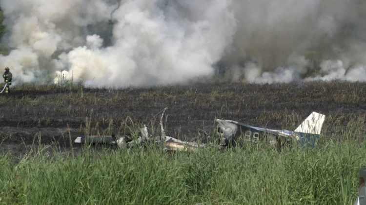 <p><span style="color:#B22222"><strong>Olay:</strong></span> <span style="color:#B22222"><strong>Kabin basıncı kaybı sonucu herkes bayıldı.</strong></span> U&ccedil;ak saatlerce "hayalet" u&ccedil;uş yapıp yakıtı bitince G&uuml;ney Dakota'ya d&uuml;şt&uuml;.</p>
