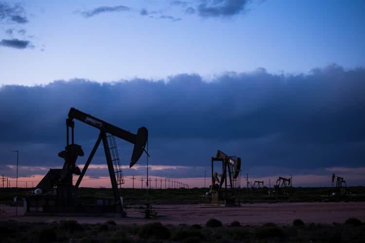 <p><span style="color:rgb(0, 0, 0)">1.&nbsp;</span><a href="https://www.sabah.com.tr/haberleri/venezuela" target="_blank">VENEZUELA</a><span style="color:rgb(0, 0, 0)">: 303,22 MİLYAR VARİL</span></p>
