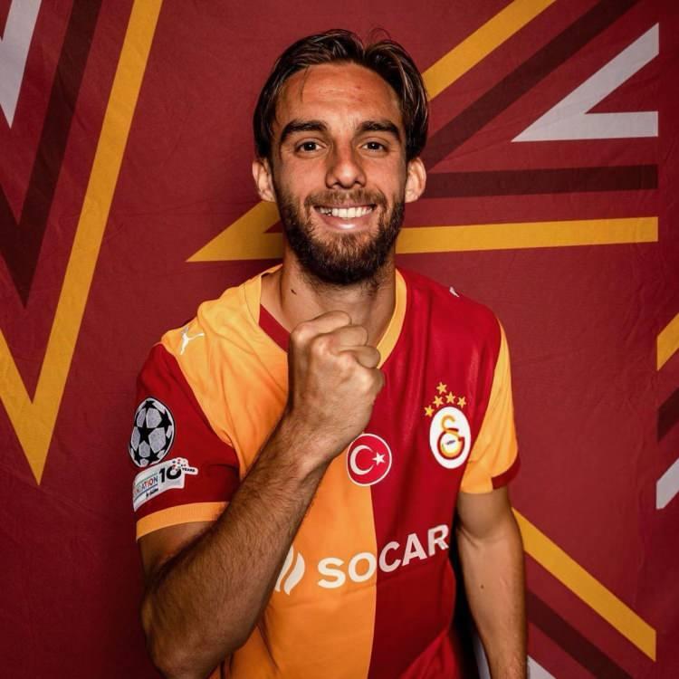 <p>Trendyol S&uuml;per Lig ekiplerinden Konyaspor, Galatasaray'dan Berkan Kutlu ile anlaşma sağladı.<br />
<br />
Berkan'ın 1-2 g&uuml;n i&ccedil;inde Konyaspor'un Antalya'daki kampına katılması bekleniyor.<br />
<br />
(FANATİK)</p>
