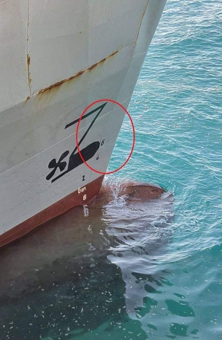 <p>Eksik evrak ve tanıkların dinlenmesi i&ccedil;in duruşma ileri bir tarihe ertelendi. İddianamede, gemi kaptanı Cemal T. dışında, şirket yetkilisi Arda G. ve m&uuml;rettebat &uuml;yeleri Ahmet S., Erhan E., İsa A., Metin S., Muhammet F.G., Oğuzhan D., Ramazan D. ve Tahir B. i&ccedil;in 'yardım ve bildirim y&uuml;k&uuml;ml&uuml;l&uuml;ğ&uuml;n&uuml; yerine getirmeme sonucu &ouml;l&uuml;me neden olma' su&ccedil;undan 1 yıldan 3 yıla kadar hapis cezası istendi.</p>
