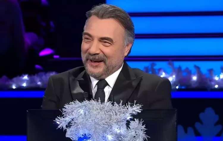 <p>Deniz'in zorlandığını g&ouml;ren sunucu Oktay Kaynarca, "Burada sen bunu b&ouml;yle sayamazsın. Sen şarkıyı s&ouml;yle, seyirciler de saysın" dedi.</p>

<p>&nbsp;</p>
