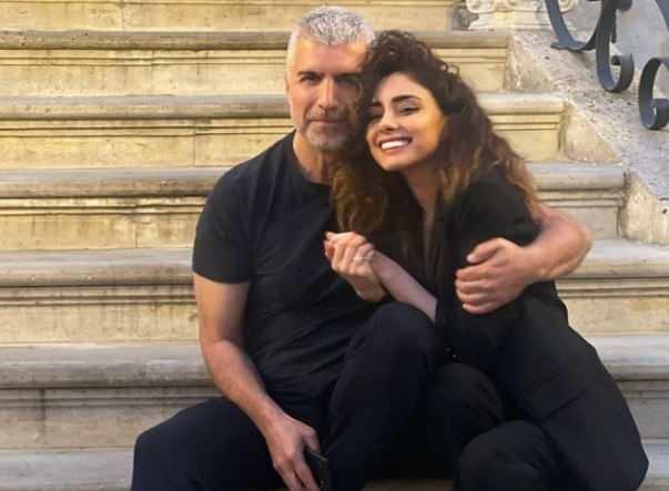 <p>Dadgar, <strong>g&ouml;r&uuml;nt&uuml;lerin yeni olmadığını, haftalar &ouml;nce &ccedil;ekildiğini ve YouTube programı i&ccedil;in b&ouml;yle daha bir s&uuml;r&uuml; stok video olduğunu belirtmişti.</strong></p>
