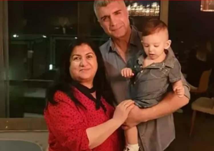 <p><span style="color:#800080"><em><strong>"Annem b&uuml;t&uuml;n bu s&ouml;zlerimin dışındadır. Ona en iyi tedaviyi yapmaları i&ccedil;in misliyle &ouml;deme yaptım ve de yapacağım. Ama şovlarına aparat olarak kullanıyorlar annemi. Daha &ouml;nce kullandıkları gibi. Kurtarmaya &ccedil;alışacağım ama ne kadarını başarabilirim bilmiyorum. &Ccedil;&uuml;nk&uuml; her yeri tuzak dolu."</strong></em></span></p>
