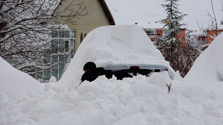 <p>Vatandaşlarımızın can ve mal g&uuml;venliğini sağlamak amacıyla teknolojik ara&ccedil;ları hizmetlerimize dahil etmeye devam ediyoruz."</p>
