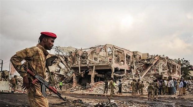 <p><strong><span style="color:#B22222">20)&nbsp; SOMALİ M&Uuml;DAHALESİ</span>&nbsp; |&nbsp; 1992</strong></p>
