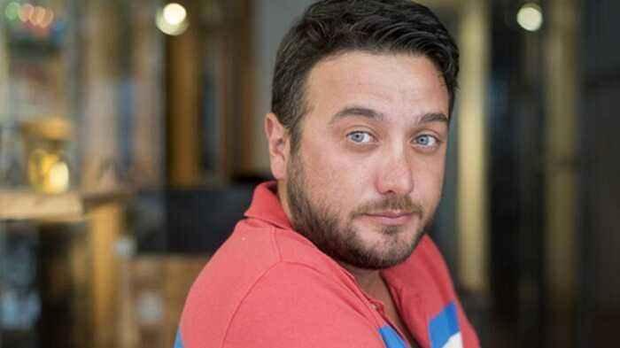 <p><strong>ZAYIFLAMAK PAHALIYA PATLADI&nbsp;</strong></p>

<p>Zayıflamanın sadece sağlık değil, gardırop değişikliği de getirdiğini s&ouml;yleyen &uuml;nl&uuml; oyuncu, "<strong>Zayıflamak bana pahalıya patladı. B&uuml;t&uuml;n gardırobumu değiştirmek zorunda kaldım"</strong> itirafında bulundu.&nbsp;</p>
