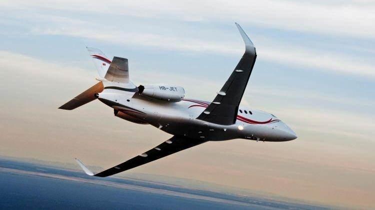 <p><span style="color:#B22222"><strong>DASSAULT FALCON 2000EX&nbsp; JET&nbsp;</strong></span></p>

<p>&nbsp;</p>

<p>Şubat 2025'te yine Dominik Cumhuriyeti'nde el konulan ikinci bir &ouml;zel jet. Bu u&ccedil;ak da Maduro rejimi &uuml;st d&uuml;zey yetkilileri tarafından kullanılıyordu.</p>
