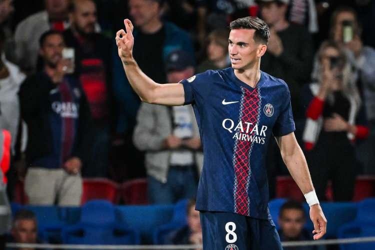 <p>Ruiz'in transfere olumlu yaklaşmasının ardından Galatasaray y&ouml;netimi transferin maliyetiyle ilgili araştırmalarına başladı. (Fanatik)</p>
