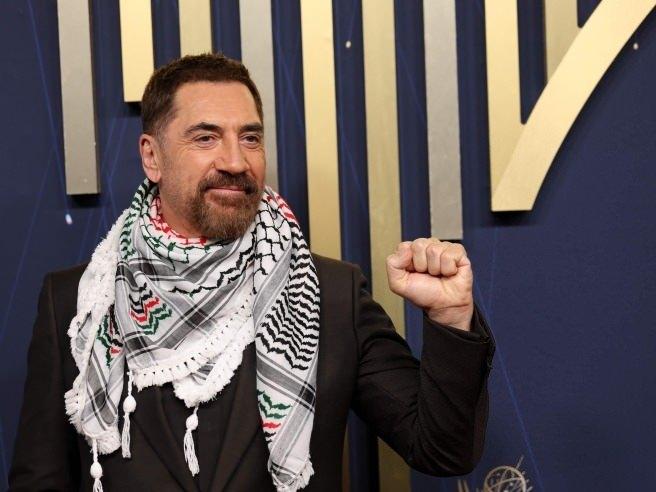 <p><strong>Daha &ouml;nce "Filmcilerin Su&ccedil;a Ortaklığı Sonlandırma Taahh&uuml;d&uuml;" manifestosunu imzalayan &uuml;nl&uuml; sanat&ccedil;ı, Gazze konusundaki net duruşu sebebiyle kara listeye alındı.</strong></p>
