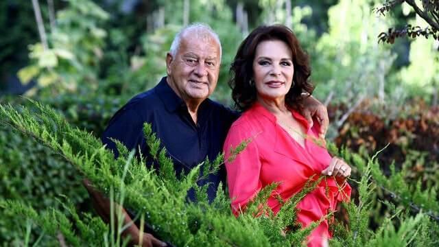 <p><strong>H&uuml;lya Ko&ccedil;yiğit ve Selim Soydan'a ait G&uuml;lşah Film'in avukatı ise Ak&ccedil;atepe'nin iki filmle ilgili hak sahibi olduğu ve diğer filmlerle bir ilgisinin olmadığını belirterek s&ouml;z konusu davanın reddini istedi.</strong></p>
