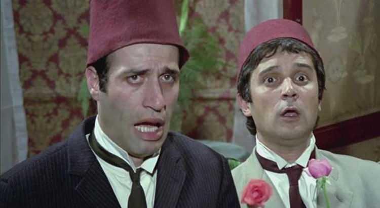 <p><strong>İstanbul Fikri ve Sınai Haklar Hukuk Mahkemesi'ndeki davaya g&ouml;re; sanat&ccedil;ının yer aldığı 5 filmin televizyon kanallarına satışı yapıldı.</strong></p>
