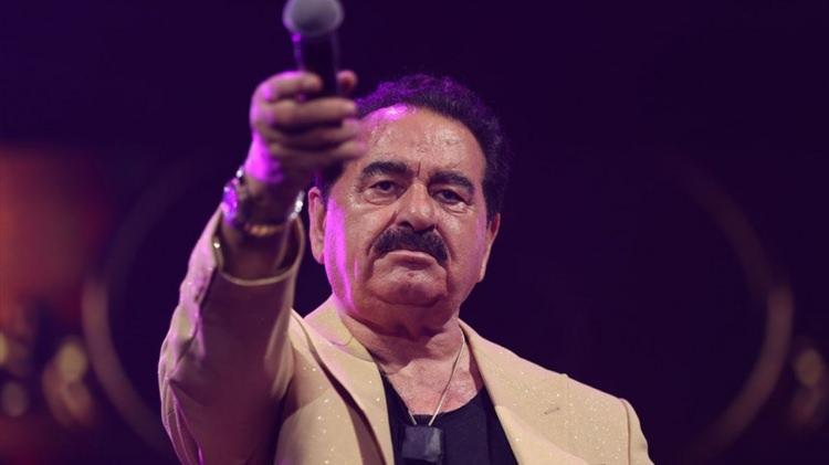 <p><strong>Bir s&uuml;redir aile i&ccedil;i krizlerle g&uuml;ndemden d&uuml;şmeyen usta sanat&ccedil;ı İbrahim Tatlıses, &ouml;zellikle &ccedil;ocuklarıyla yaşadığı sorunlarla sık sık adından s&ouml;z ettiriyor. Kızı Dilan &Ccedil;ıtak ile arasındaki ipleri koparan Tatlıses, son olarak oğlu Ahmet Tatlıses ile mahkemelik olmuştu.</strong></p>
