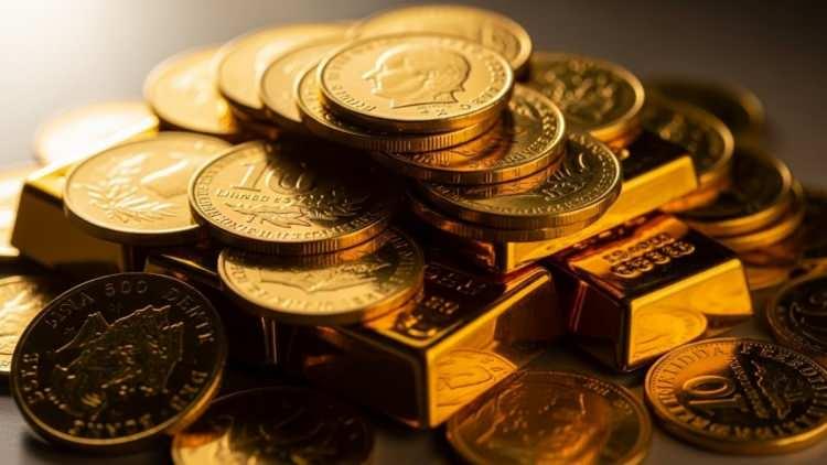 <p>Altın ve Para Piyasaları Uzmanı İslam Memiş, 2026 yılı altın &ouml;ng&ouml;r&uuml;lerini a&ccedil;ıkladı. Ons altında 4 bin 800-4 bin 880 dolar bandının bir satış fırsatı olabileceğini belirten Memiş, gram altında 6 bin 400 TL seviyesinin izlendiğini ifade etti.</p>

<p>&nbsp;</p>
