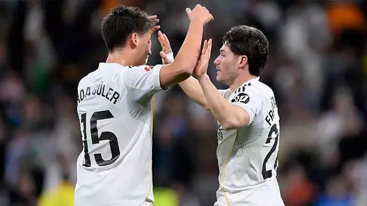 <p>Real Betis'i 5 golle ge&ccedil;en Real Madrid'de Arda G&uuml;ler ma&ccedil;a yedek başlamıştı.</p>
