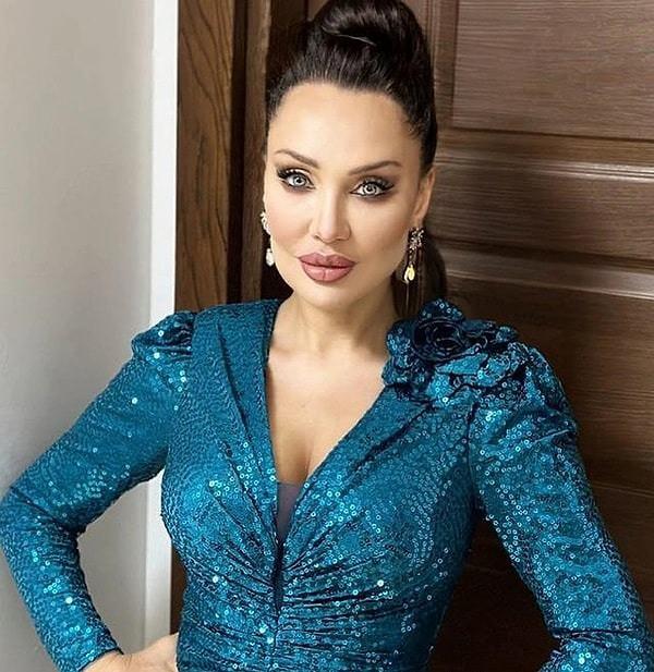 <p>Aky&uuml;rek, uyuşturucuyla m&uuml;cadele eden kızı Melek'in 59 g&uuml;nl&uuml;k tedavisinin ardından durumu hakkında a&ccedil;ıklamalarda bulundu.&nbsp;</p>
