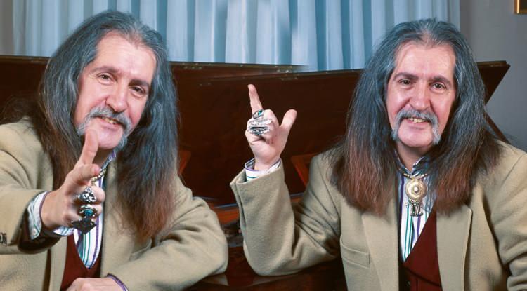 Meğer imaj değilmiş! Barış Man&ccedil;o'nun bıyık bırakmasının ger&ccedil;ek sebebi &ccedil;ok şaşırttı