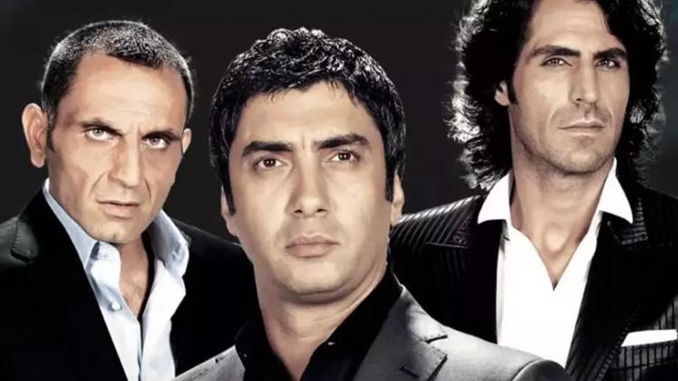 <p><strong>T&uuml;rk televizyon tarihinin en k&uuml;lt yapımlarından biri olan Kurtlar Vadisi dizisinin unutulmaz karakteri Memati'nin kız arkadaşı Gamze olarak tanıdığımız Didem Taslan, yıllar sonra bir davette ortaya &ccedil;ıktı.</strong></p>
