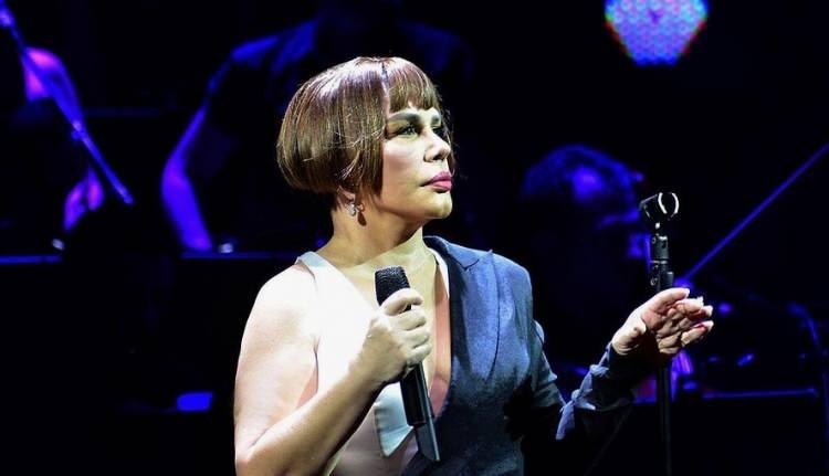 <p><strong>Sezen Aksu'nun sağlık durumu</strong> <strong>hakkında ilk a&ccedil;ıklama, kardeşi</strong> <strong>Nihat</strong> <strong>Yıldırım'dan geldi.</strong> <strong>Sanat&ccedil;ının durumunun gayet iyi</strong> <strong>olduğunu ve tedbir ama&ccedil;lı evde istirahat ettiğini duyurdu.</strong>​</p>
