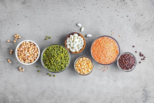 <p><span style="color:#B22222"><strong>KURU BAKLAGİLLER</strong></span></p>

<p>&nbsp;</p>

<p>&nbsp;</p>
