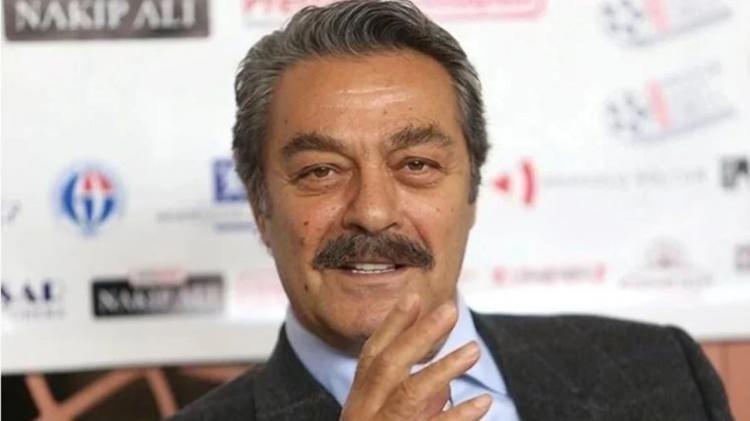 <p><strong>24 Mart 2024 tarihinde beyin damarında pıhtı atması sebebiyle acil bir şekilde &Uuml;mraniye Eğitim Araştırma Hastanesi'ne kaldırılan usta oyuncu Kadir İnanır, bir s&uuml;re yoğun bakımda kaldıktan sonra taburcu edilmişti.</strong></p>
