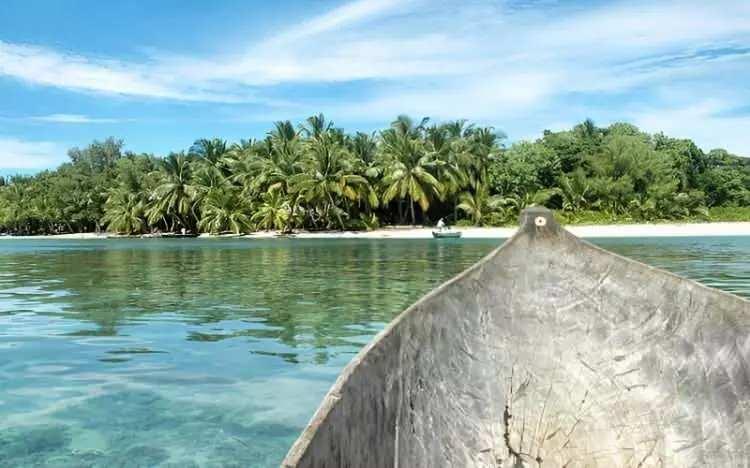 <p><span style="color:rgb(178, 34, 34)"><strong>Madagaskar</strong></span></p>

<p>&nbsp;</p>

<p>Kapıda vize uygulaması var.</p>

<p>Havalimanlarında 31 Euro karşılığında 30 g&uuml;nl&uuml;k vize alınabiliyor.</p>
