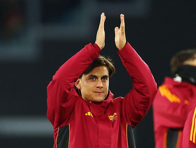 <p>* Paulo Dybala - Roma</p>
