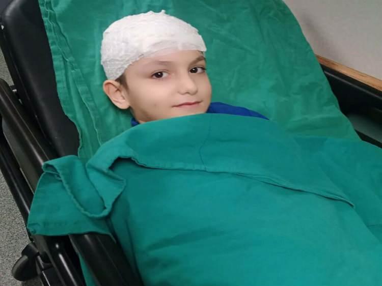 <p><span style="color:#A52A2A"><strong>MAHKEME KUSURLU BULDU</strong></span></p>

<p>&nbsp;</p>

<p><strong><span style="color:#A52A2A"><em>Ankara Valiliği, Ankara B&uuml;y&uuml;kşehir Belediyesi ve Ke&ccedil;i&ouml;ren Belediyesi,</em></span></strong> olayda kusurlarının olmadığını belirtip, davanın reddi talebinde bulundu.</p>

<p>&nbsp;</p>

<p>Talebi reddeden Ankara 8'inci İdare Mahkemesi; sahipsiz hayvanların -başta k&ouml;pekler olmak &uuml;zere- korunması, bakımı, g&ouml;zetimi, saldırgan olanlarının eğitilmesi ve sahiplendirilmeleri, hayvan bakımevlerinin kurulması gibi g&ouml;rev ve sorumlulukların valiliklere, b&uuml;y&uuml;kşehir ve il&ccedil;e belediyelerine ait olduğuna kanaat getirdi.</p>
