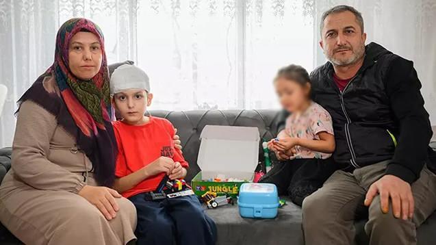 <p>Manevi tazminatın olay nedeniyle duyulan elem ve ızdırabı kısmen de olsa hafifletmeyi ama&ccedil;ladığı belirtilirken; hizmet kusuruyla zarar veren idareyi, gerekli dikkat ve &ouml;zeni g&ouml;sterme konusunda etkili bi&ccedil;imde uyarmak olduğu da ifade edildi.</p>
