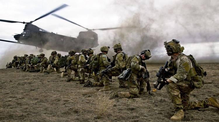 <p>Ge&ccedil;mişten g&uuml;n&uuml;m&uuml;ze &uuml;lkeler, g&uuml;venliklerini hem hava hem de kara unsurlarıyla sağlamaya b&uuml;y&uuml;k &ouml;nem veriyor.</p>
