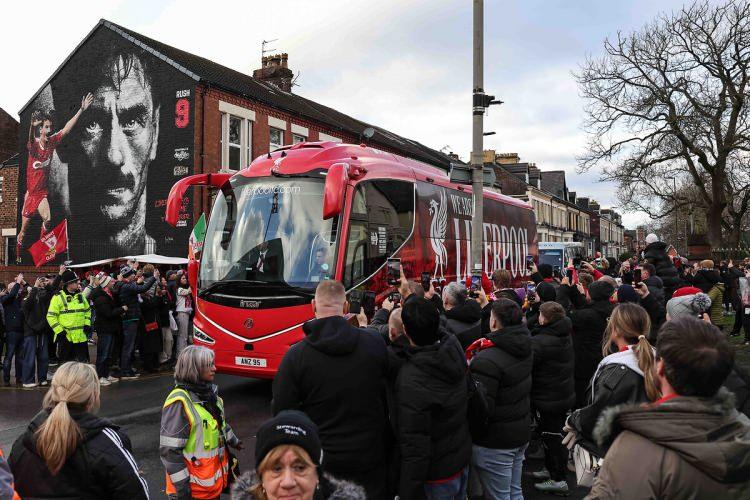 <p>7-Liverpool (166,7 milyon)</p>
