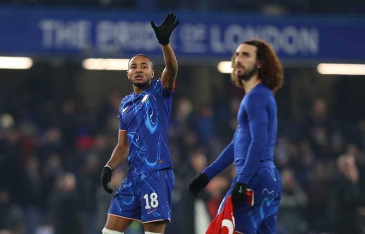 <p>8-Chelsea (152,9 milyon)</p>
