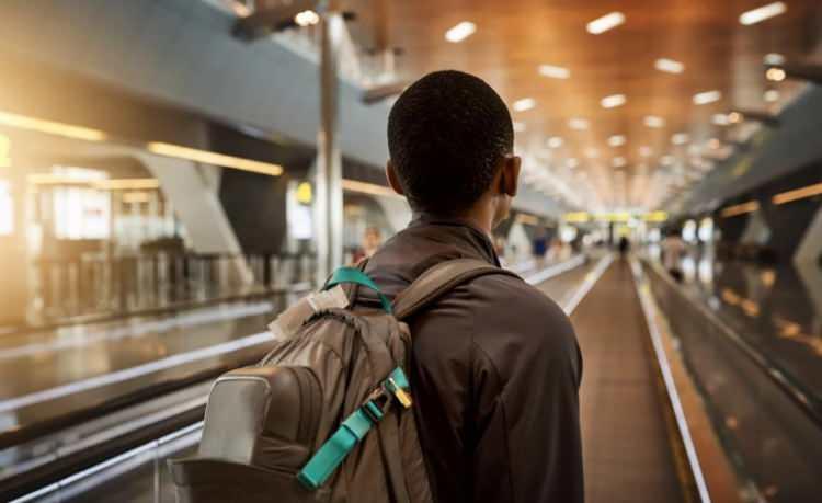 <p>Yayımlanan rapora g&ouml;re; T&uuml;rkiye&rsquo;den iki şehir, yıl boyunca ağırladığı uluslararası ziyaret&ccedil;i sayısıyla d&uuml;nyanın en &ccedil;ok turist &ccedil;eken ilk 10 kenti arasına girerek dikkat &ccedil;ekici bir başarı sağladı.</p>
