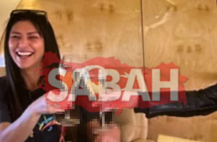 <p>JETTE &Ouml;ZEL ODADA KUMAR PARTİSİ<br />
<br />
G&ouml;rg&uuml;zel, verdiği ifadede &ouml;zel jetle Kıbrıs'a gittiklerini anlattı. Tatili Emel M&uuml;ft&uuml;oğlu'nun organize ettiğini belirten G&ouml;rg&uuml;zel; M&uuml;ft&uuml;oğlu ve Murat G&uuml;librahimoğlu'nun y&uuml;ksek miktarlarda kumar oynadığını s&ouml;yledi. G&uuml;librahimoğlu'nun M&uuml;ft&uuml;oğlu'na y&uuml;ksek miktarda casino &ccedil;ipi verdiğini de ifade etti.</p>
