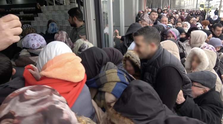 Fiyatlar 100 ila 300 TL arasında değişiyor! Kulaktan kulağa yayıldı: Herkes oraya koştu