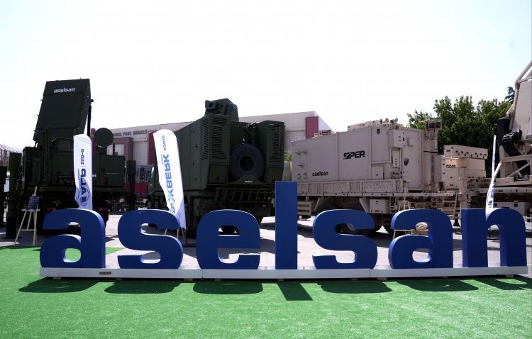 <p>ASELSAN'ın bu başarısında, uluslararası pazarlardaki etkinliği ve oyun değiştirici y&uuml;ksek teknolojili &uuml;r&uuml;nlere yaptığı yatırım kritik rol oynuyor.</p>
