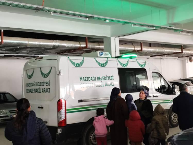 Mardin'de acı olay: G&ouml;lette cansız bedenleri bulunan 2 &ccedil;ocuk son yolculuğuna uğurlandı 