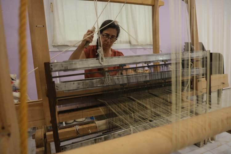 Yaptığı işle Cumhurbaşkanı Erdoğan'dan "Yaşayan İnsan Hazinesi" &ouml;d&uuml;l&uuml;n&uuml; aldı 