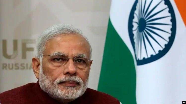 <p><strong><span style="color:#B22222">34)&nbsp; NARENDRA MODI</span>&nbsp; |&nbsp; 1.70 m</strong></p>

<p>&nbsp;</p>

<p><strong>Hindistan Başbakanı</strong></p>
